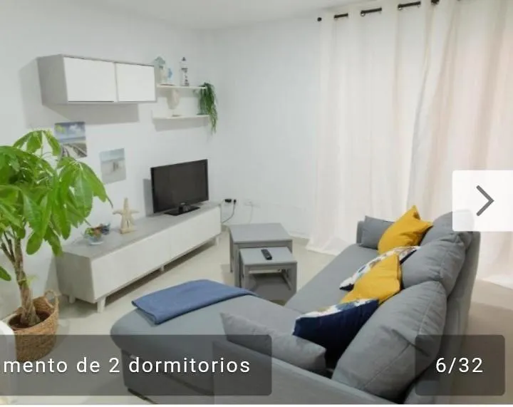 Brisas Del Medano Apartment